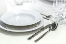 Dégustez vos plats au four avec des couverts personnalisés